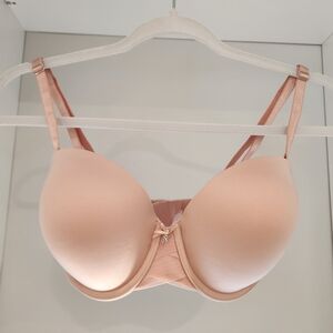 Victoria's Secret Light Peach T-Shirt Bra